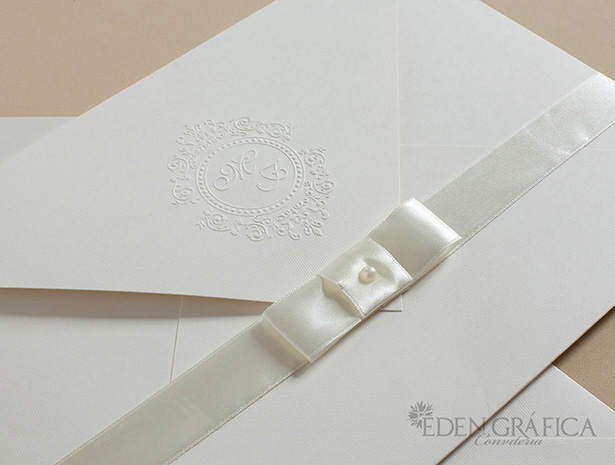 Linha Oblong Bico